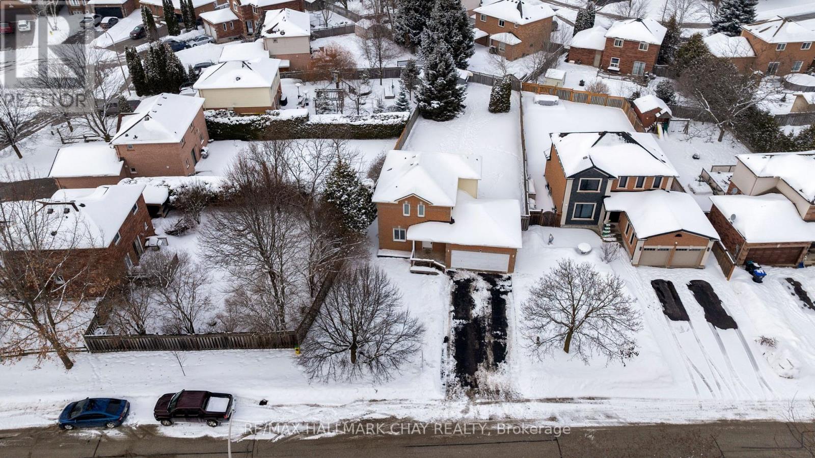 20 Daniele Avenue S, New Tecumseth, Ontario  L0G 1A0 - Photo 2 - N12775840