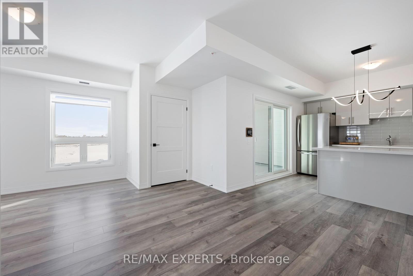 409 - 15 Kneeshaw Drive, Barrie, Ontario  L9J 0X9 - Photo 26 - S12775794