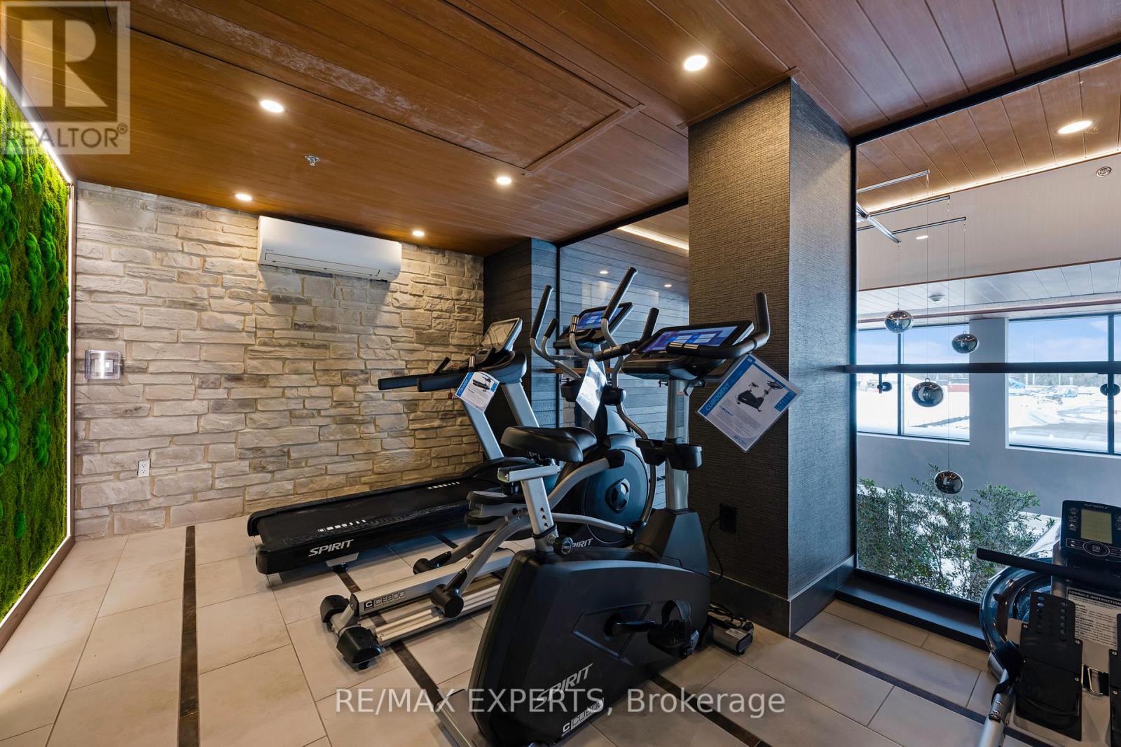 409 - 15 Kneeshaw Drive, Barrie, Ontario  L9J 0X9 - Photo 45 - S12775794