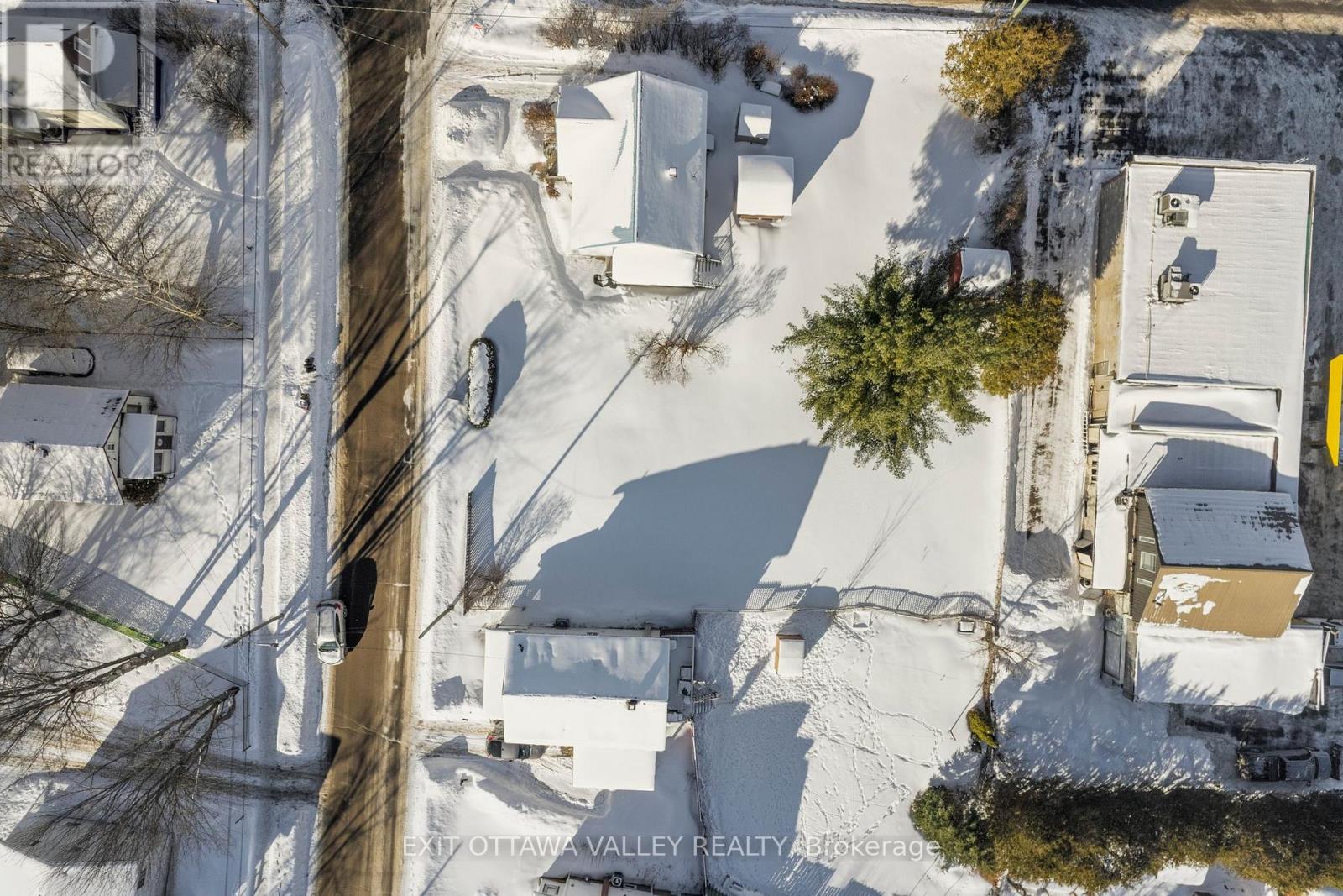 1105 Bronx Street, Pembroke, Ontario  K8A 6G8 - Photo 8 - X12728130