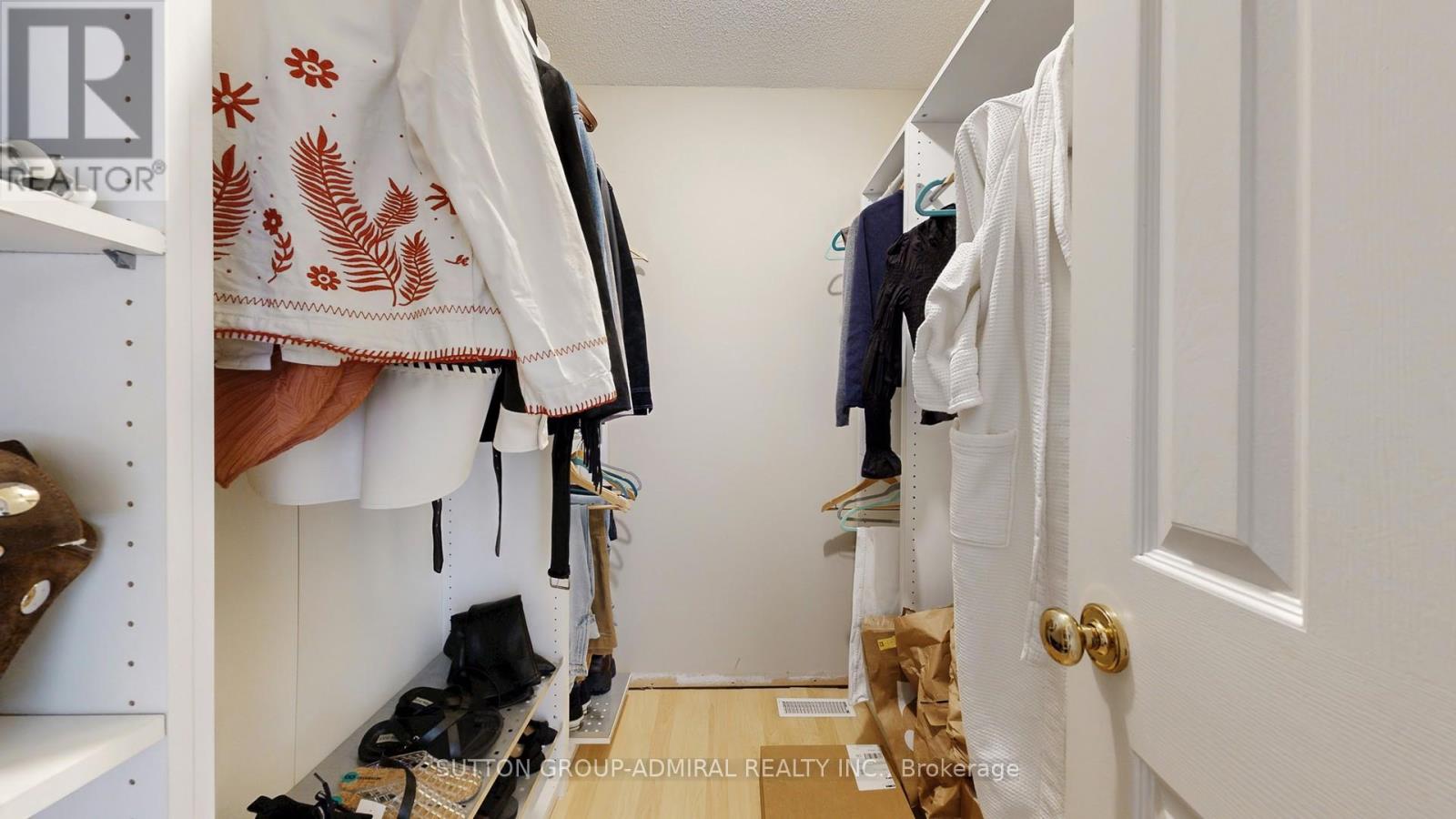 239 Rose Green Drive, Vaughan, Ontario  L4J 4R3 - Photo 21 - N12775818