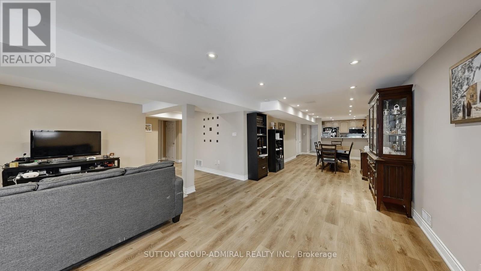 239 Rose Green Drive, Vaughan, Ontario  L4J 4R3 - Photo 37 - N12775818