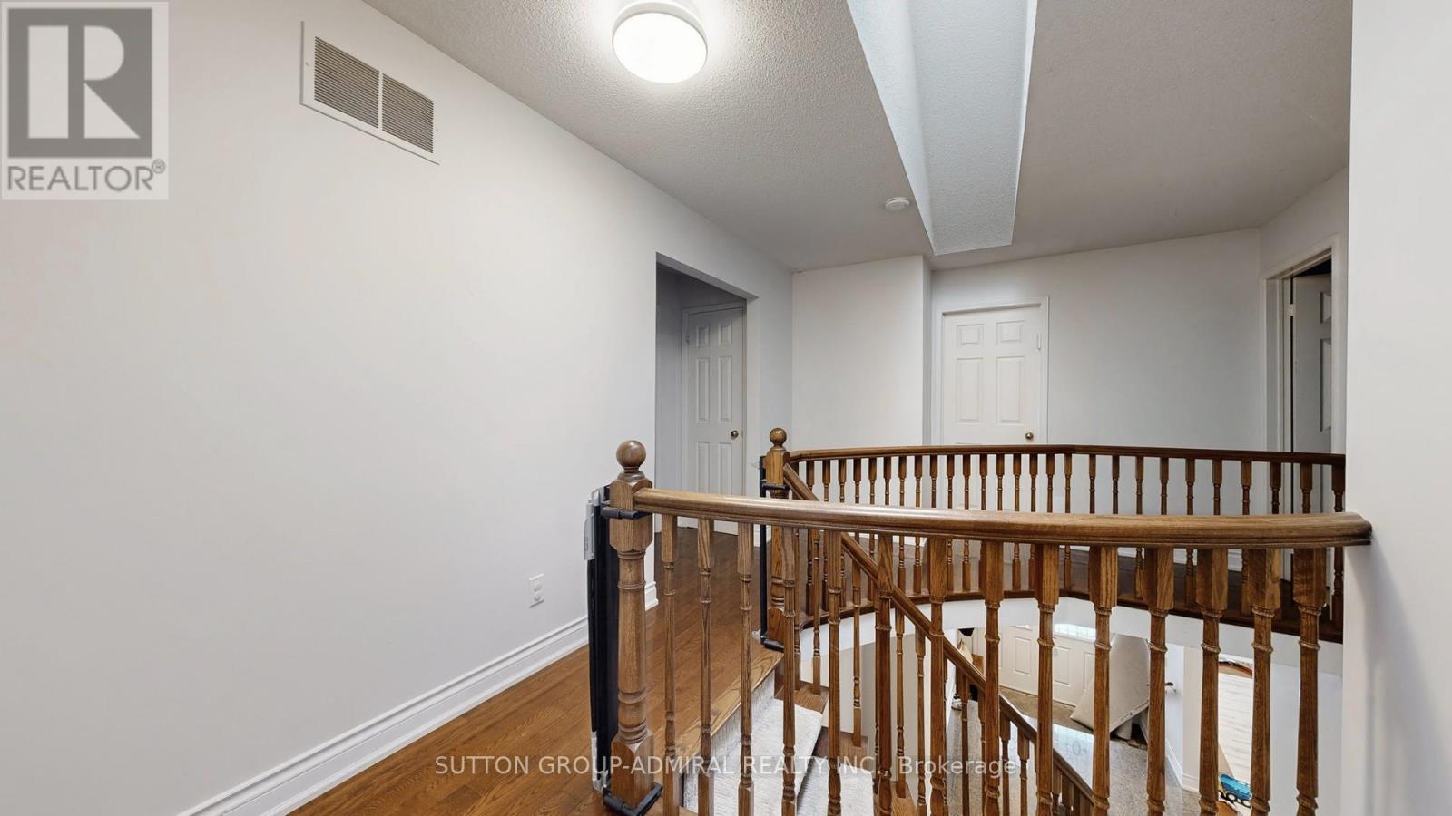 239 Rose Green Drive, Vaughan, Ontario  L4J 4R3 - Photo 18 - N12775818