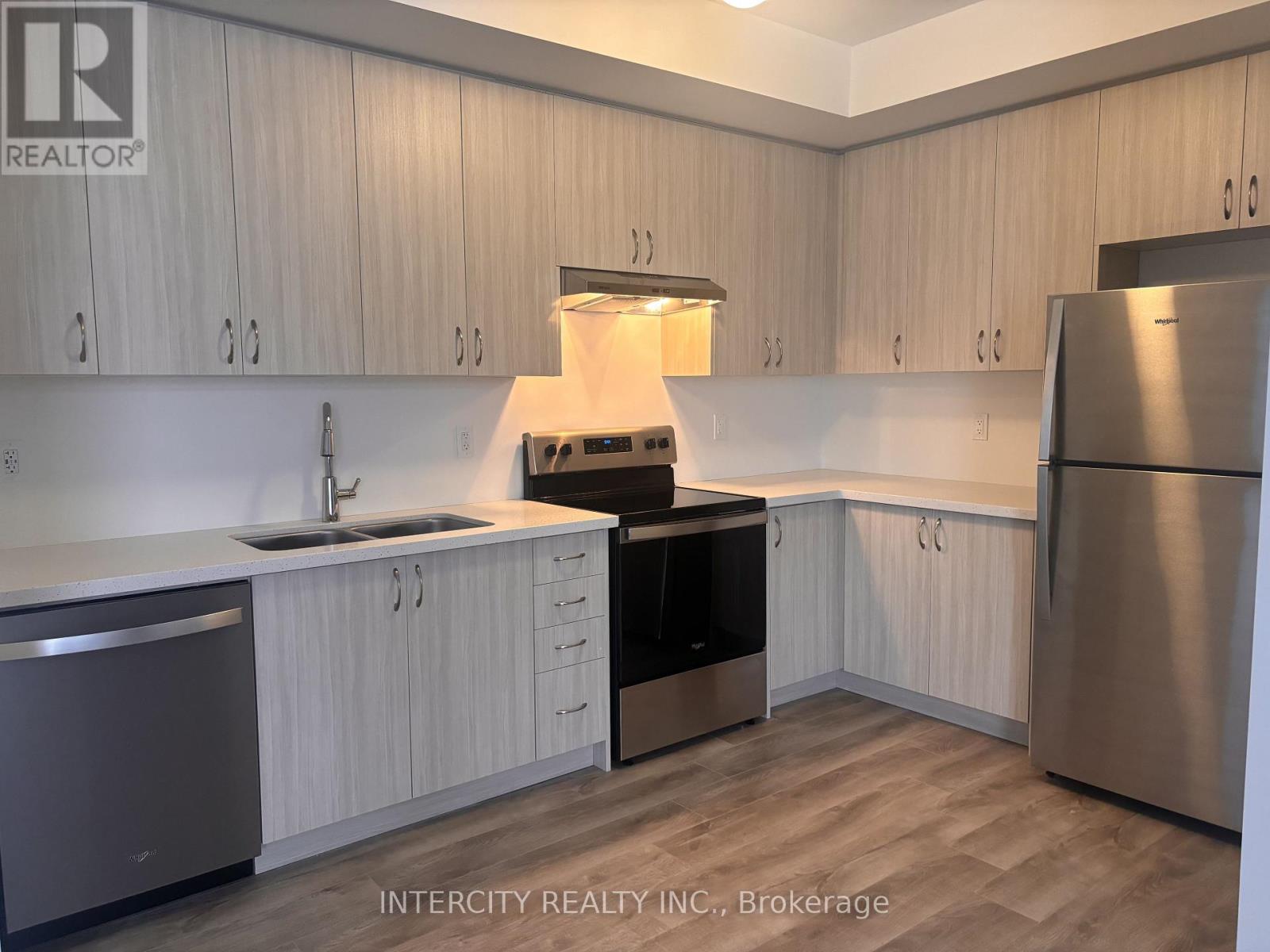 541 Tim Manley Avenue, Caledon, Ontario  L7C 1Z9 - Photo 3 - W12718342