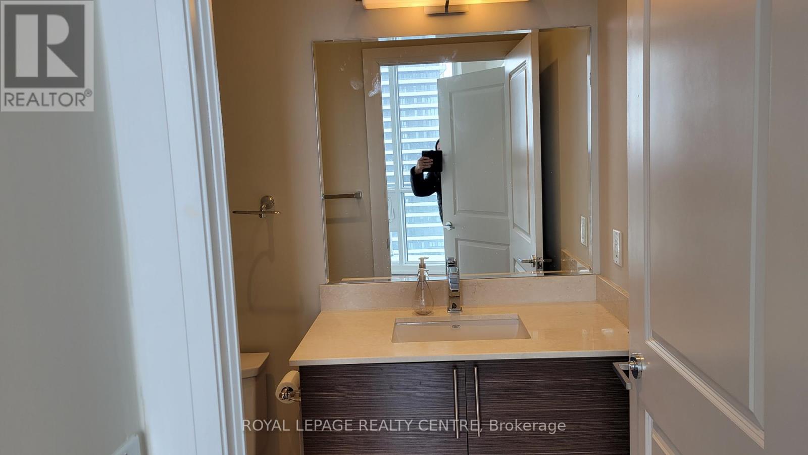 3802 - 59 Annie Craig Drive, Toronto (Mimico), Ontario  M8V 0C4 - Photo 17 - W12775594