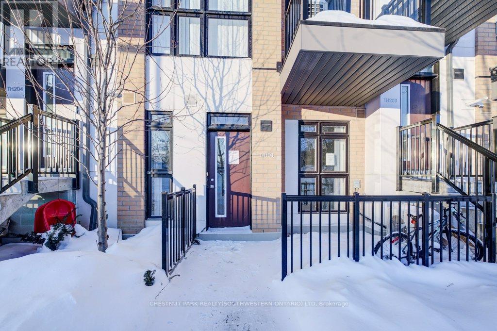 103 - 90 Canon Jackson Drive, Toronto (Beechborough-Greenbrook), Ontario  M6M 0C1 - Photo 2 - W12775632