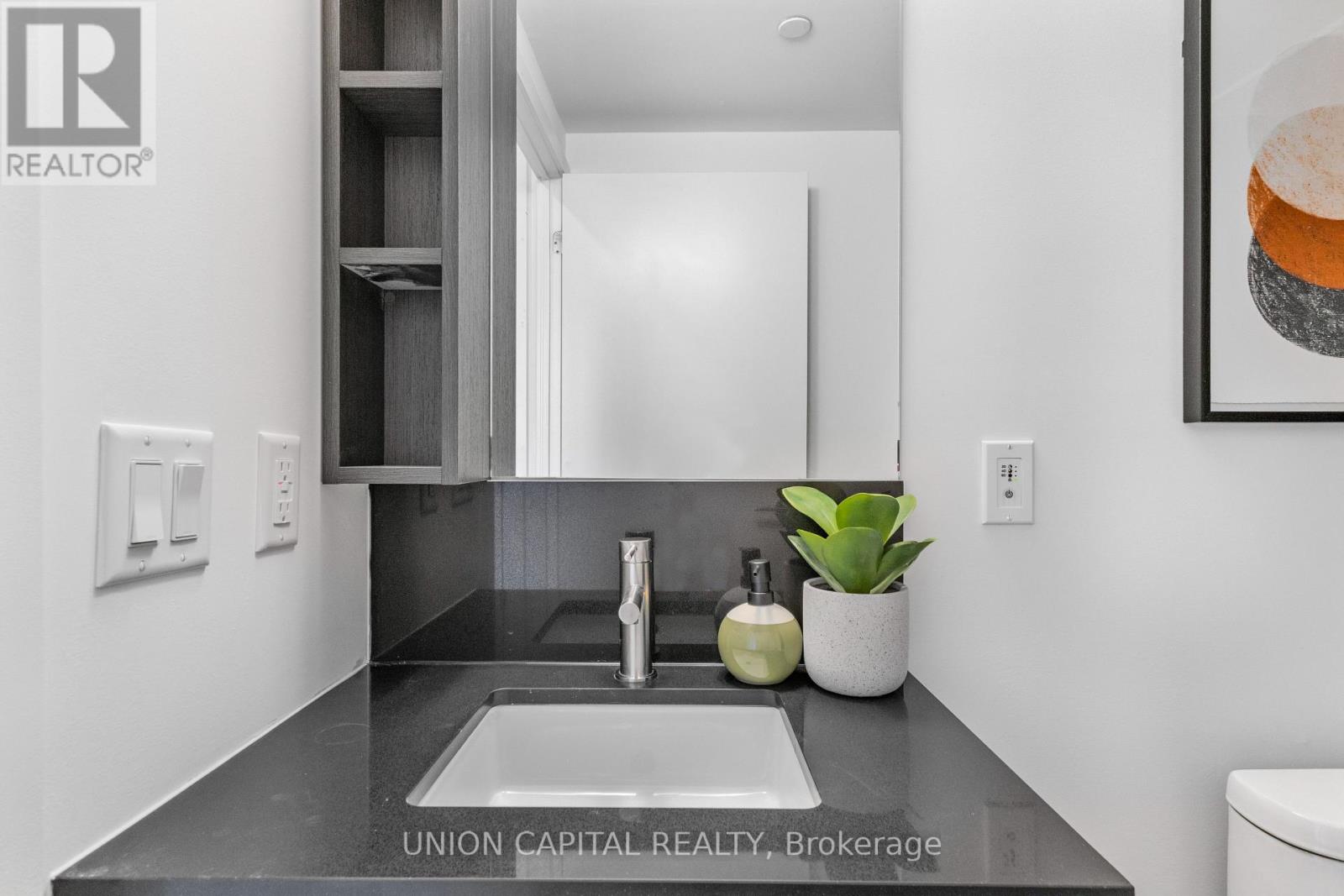 121 - 1100 Sheppard Avenue W, Toronto, Ontario  M3K 0E4 - Photo 11 - W12775636