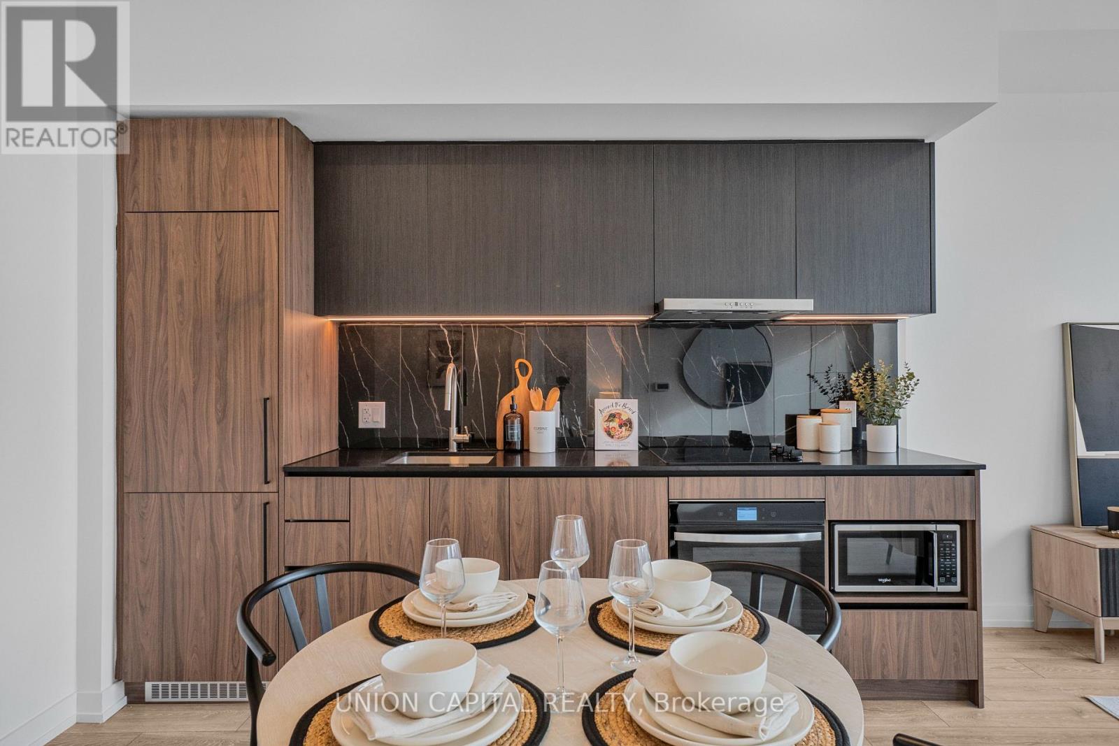 121 - 1100 Sheppard Avenue W, Toronto, Ontario  M3K 0E4 - Photo 9 - W12775636