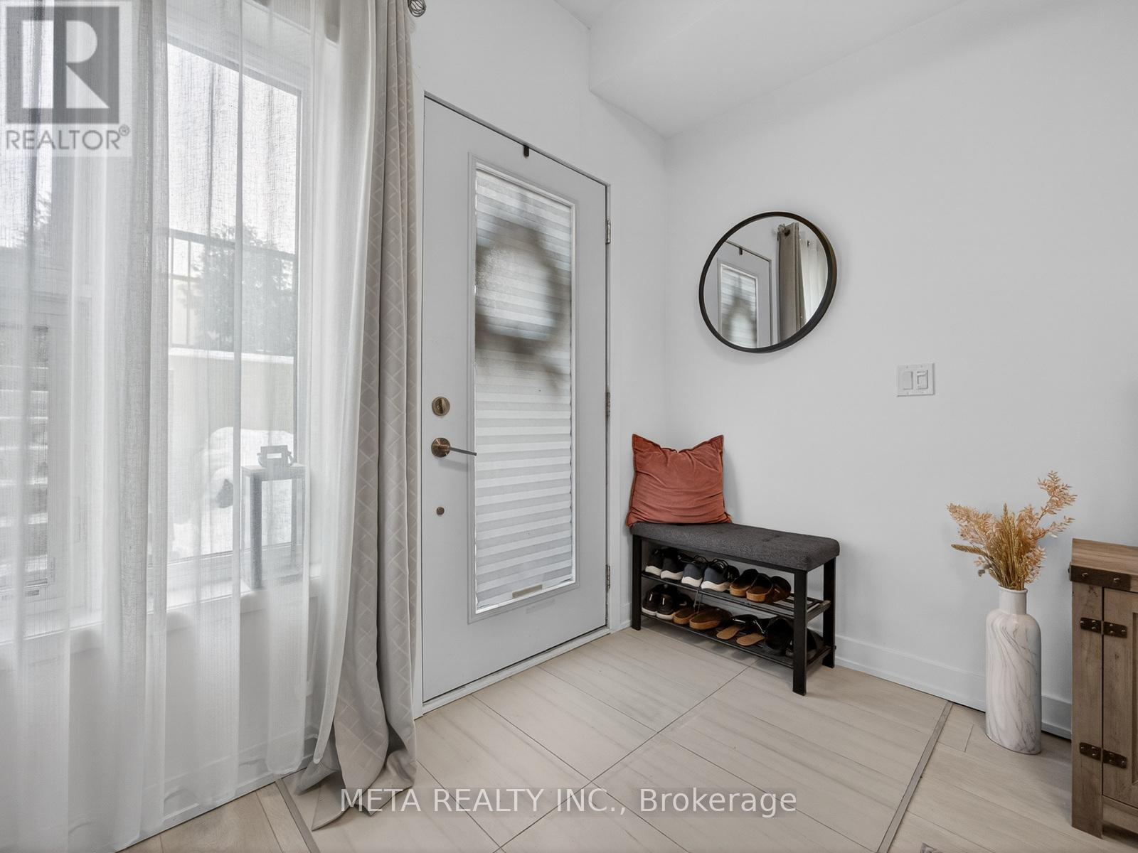 1139 Cooke Boulevard, Burlington (Lasalle), Ontario  L7T 0C3 - Photo 6 - W12775646