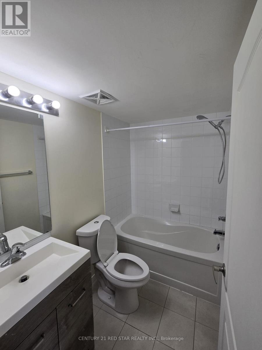 215 - 6 Dayspring Circle, Brampton (Goreway Drive Corridor), Ontario  L6P 2Z6 - Photo 15 - W12775710