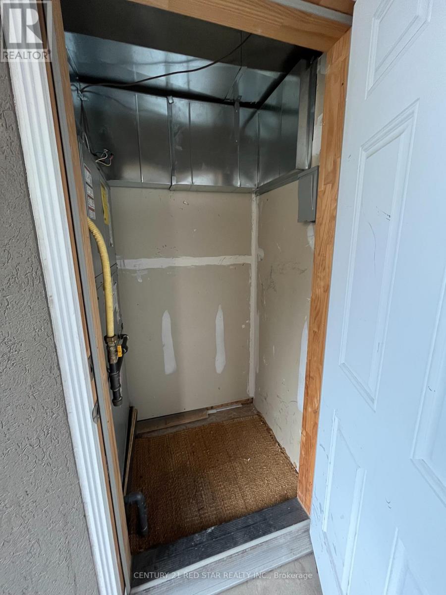 215 - 6 Dayspring Circle, Brampton (Goreway Drive Corridor), Ontario  L6P 2Z6 - Photo 21 - W12775710