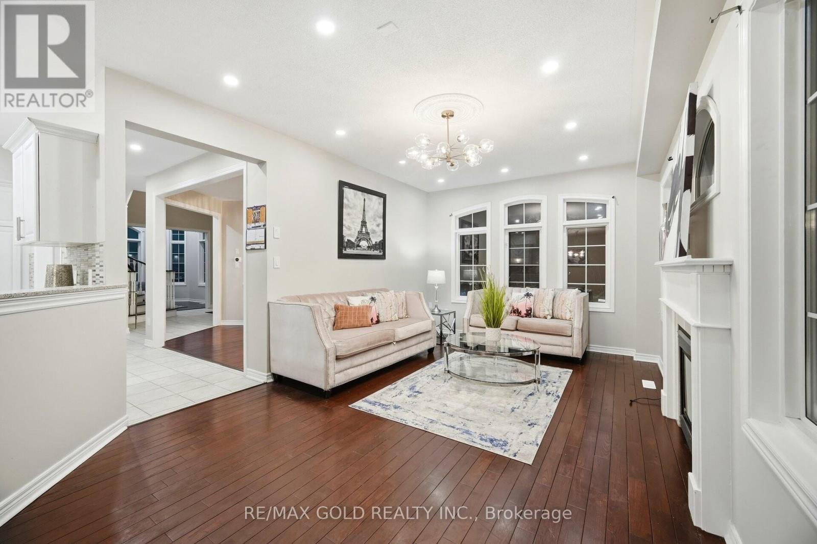 26 Gorevale Drive, Brampton, Ontario  L6P 1N9 - Photo 13 - W12775846