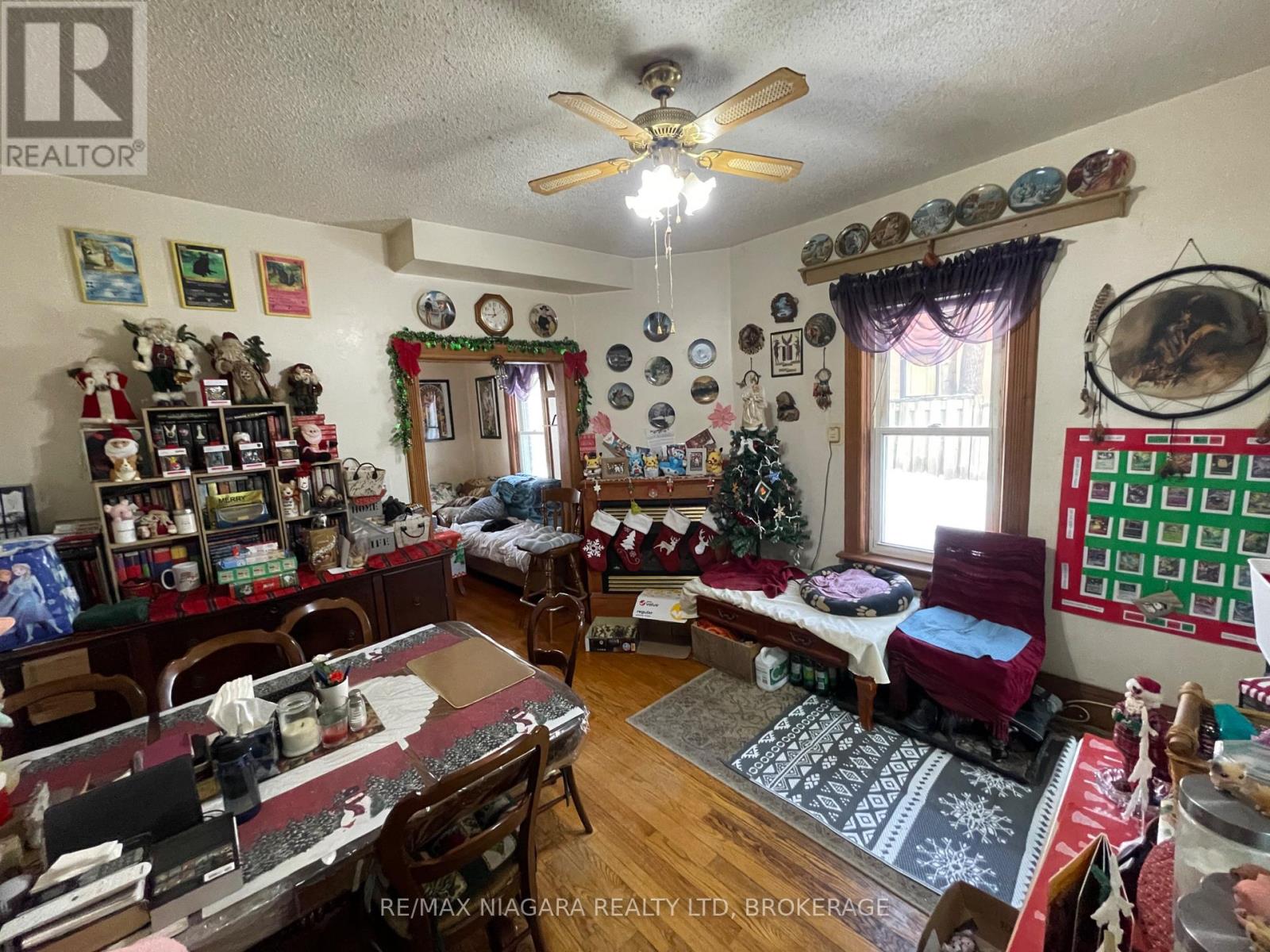 30 Mill Street W, Halton Hills, Ontario  L7J 1G4 - Photo 4 - W12724840