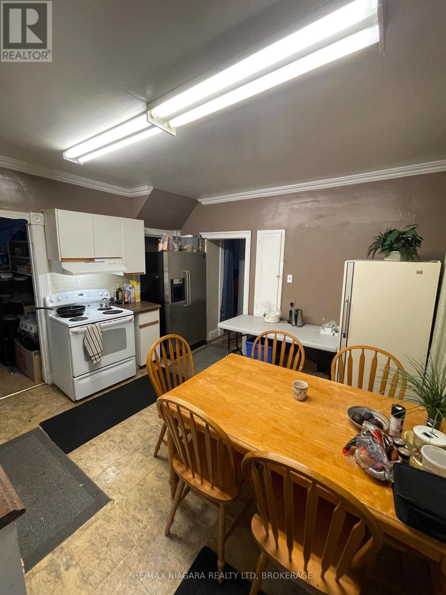 24 Queen Street, Halton Hills, Ontario  L7G 2E4 - Photo 16 - W12724888