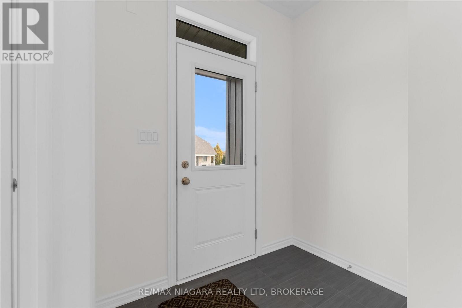 25 Oriole Crescent, Port Colborne, Ontario  L3K 6E2 - Photo 39 - X12530664