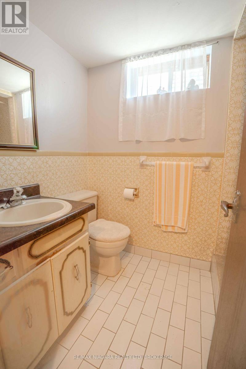 28 Tanera Crescent, St. Catharines, Ontario  L2M 7K1 - Photo 34 - X12634058