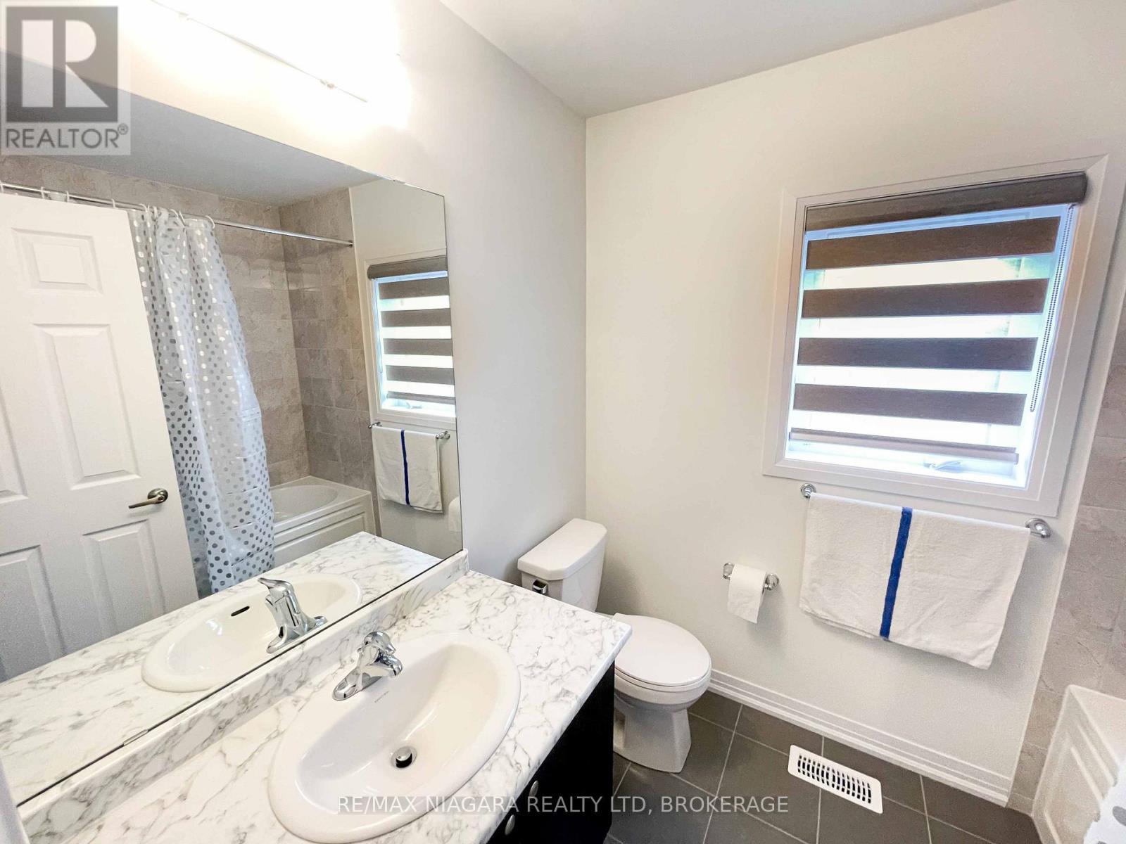 20 - 15 Peach Street, Thorold, Ontario  L2V 0K1 - Photo 19 - X12654286