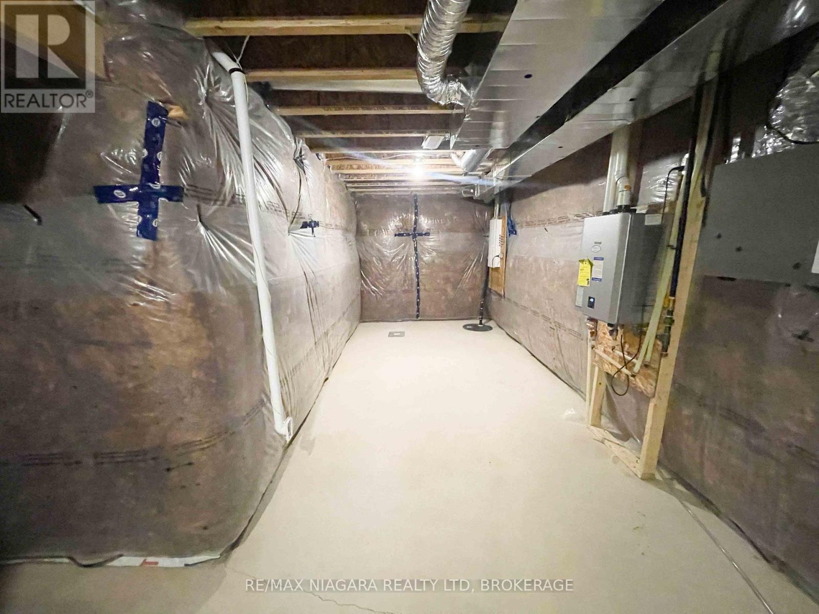 20 - 15 Peach Street, Thorold, Ontario  L2V 0K1 - Photo 29 - X12654286