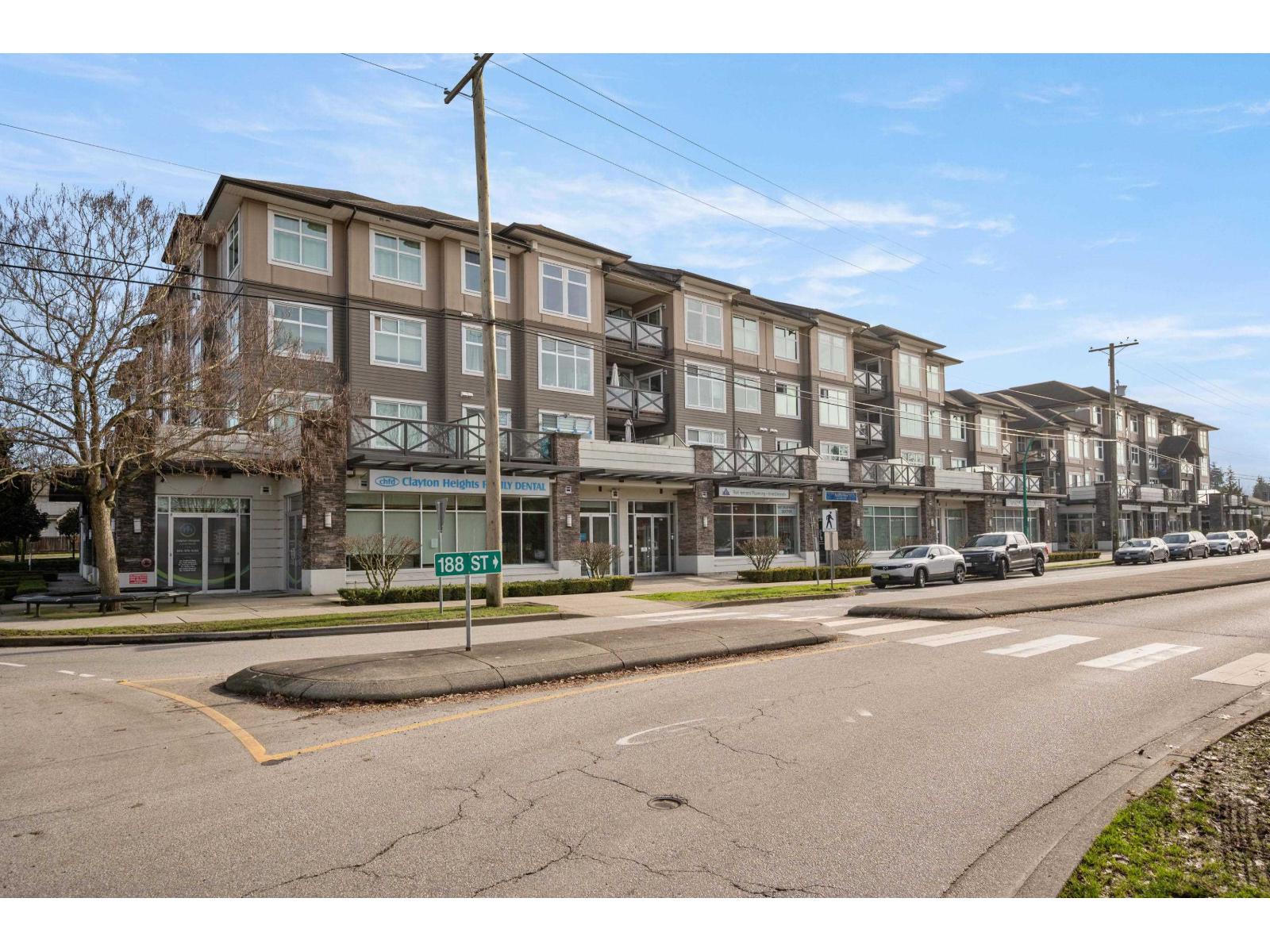 267 6758 188 Street, Surrey, British Columbia  V4N 6K2 - Photo 3 - R3087363