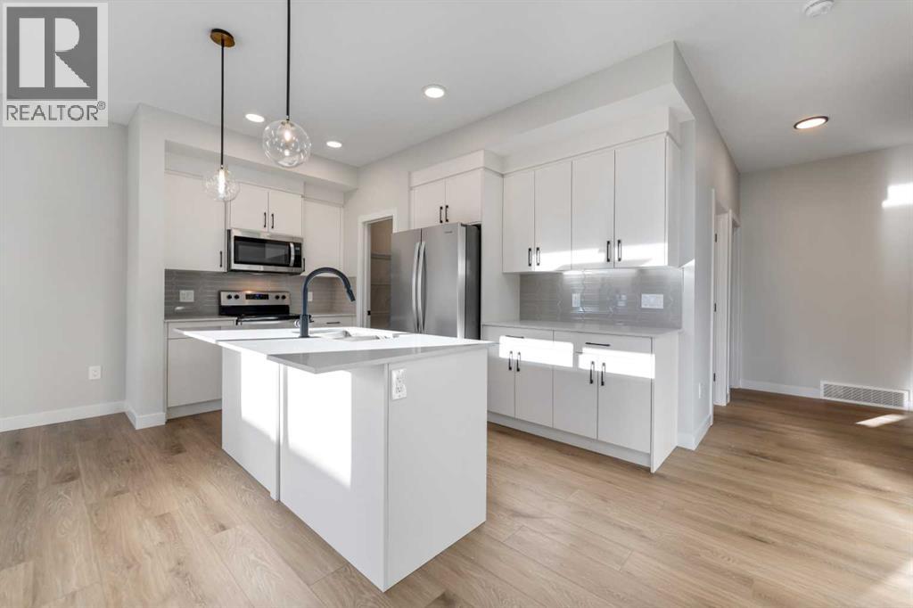 291 Waterford Road, Chestermere, Alberta  T1X 3B3 - Photo 4 - A2267645