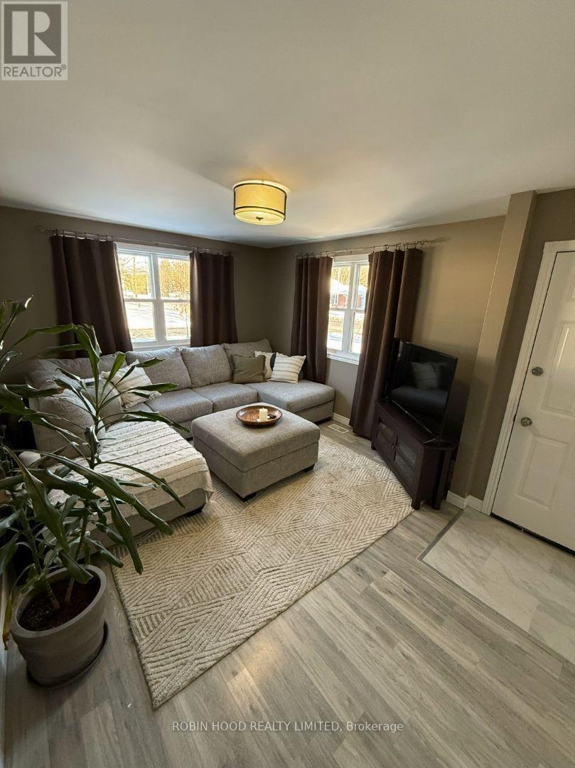 323 - 323 Mcnaughton Avenue E, Chatham-Kent, Ontario  N7L 2G7 - Photo 16 - X12775658