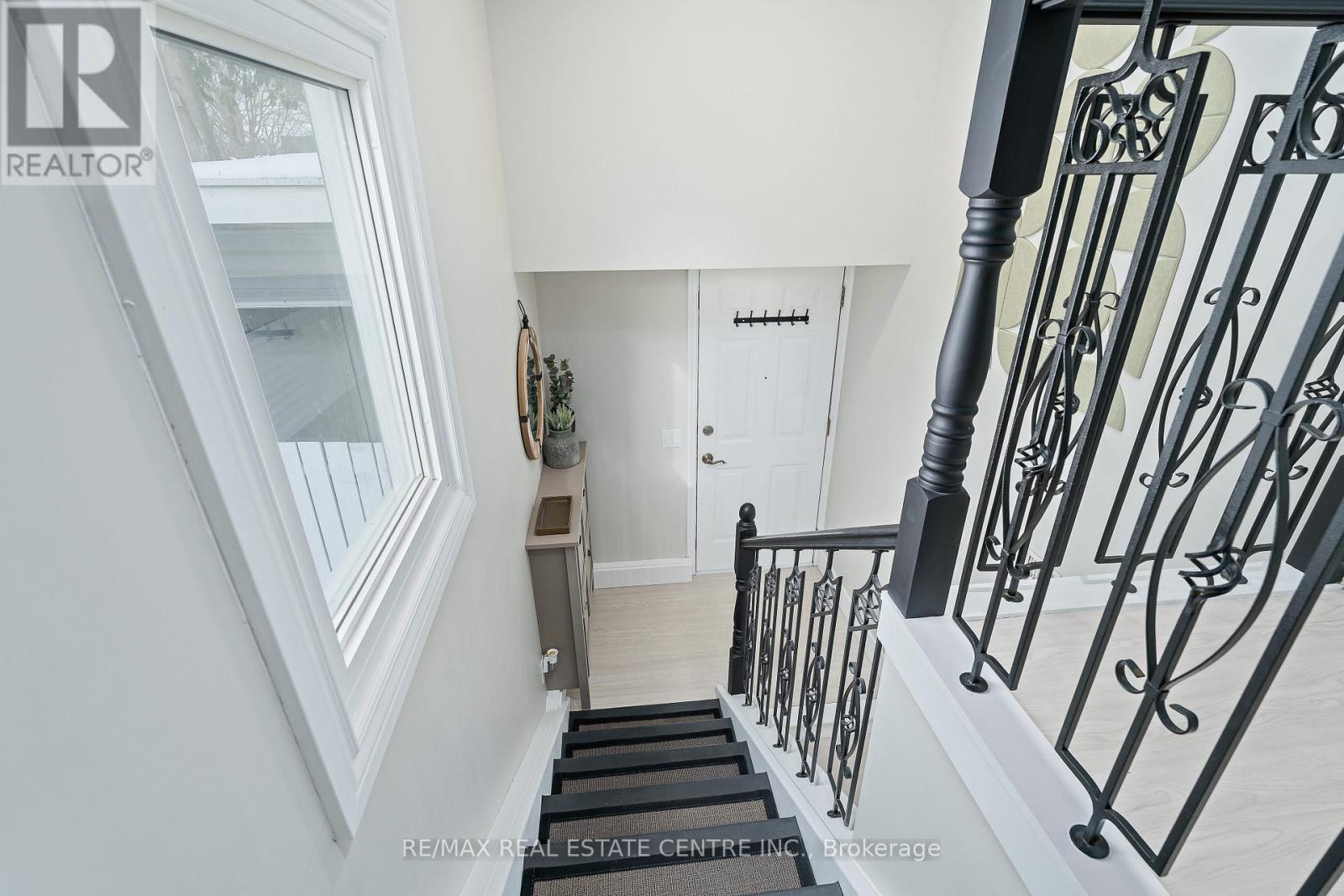 196 Durham Avenue, Cambridge, Ontario  N3H 4H9 - Photo 23 - X12775730