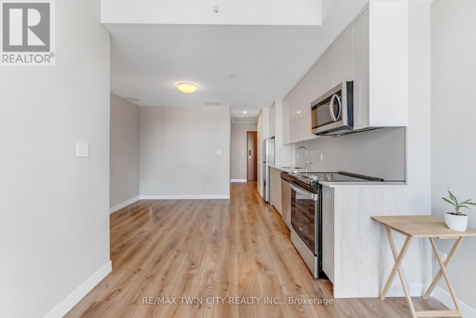 2705 - 60 Frederick Street, Kitchener, Ontario  N2H 0C7 - Photo 10 - X12775798