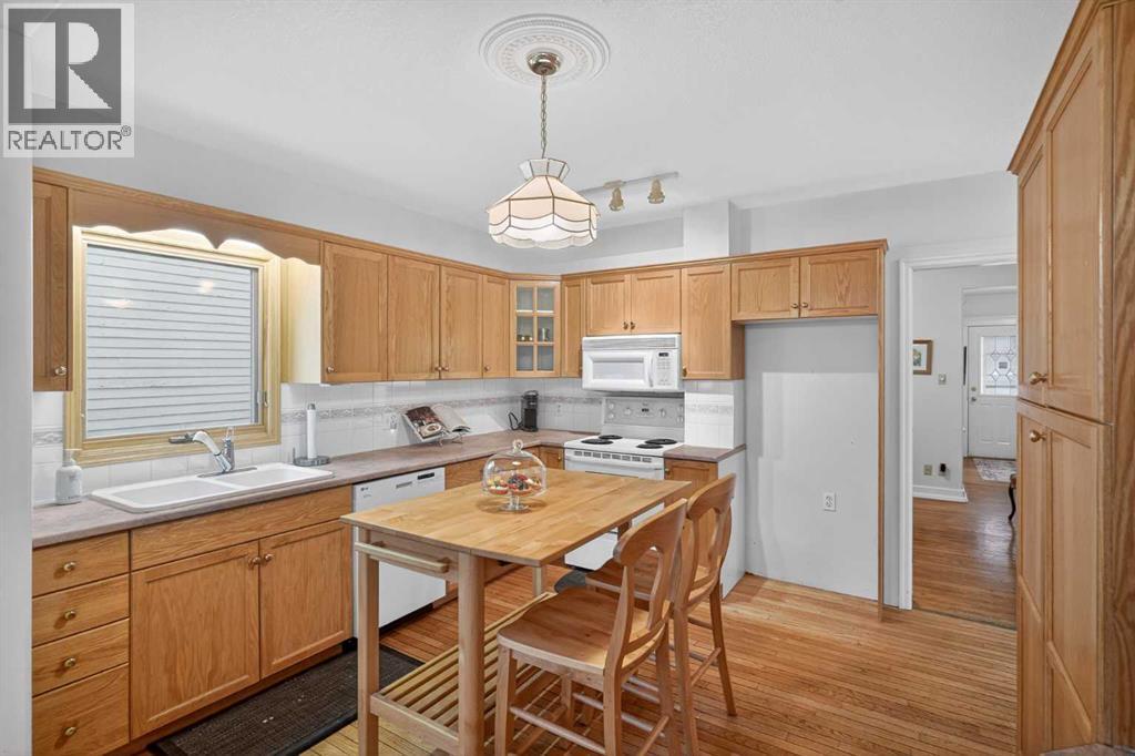 1720 11 Avenue Sw, Calgary, Alberta  T3C 0N4 - Photo 14 - A2276399