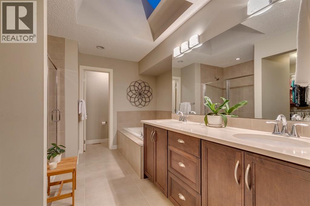 101 Cranarch Common Se, Calgary, Alberta  T3M 1M1 - Photo 22 - A2280343