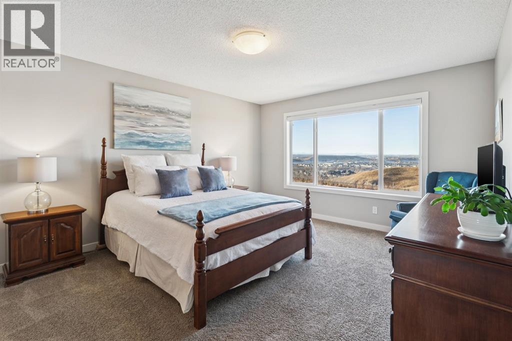 101 Cranarch Common Se, Calgary, Alberta  T3M 1M1 - Photo 18 - A2280343