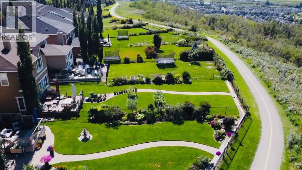 101 Cranarch Common Se, Calgary, Alberta  T3M 1M1 - Photo 38 - A2280343