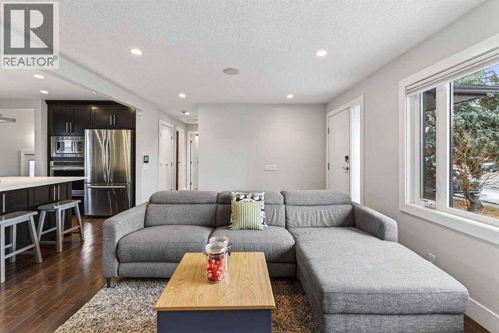 7 Westminster Place Sw, Calgary, Alberta  T3C 2S8 - Photo 5 - A2283924