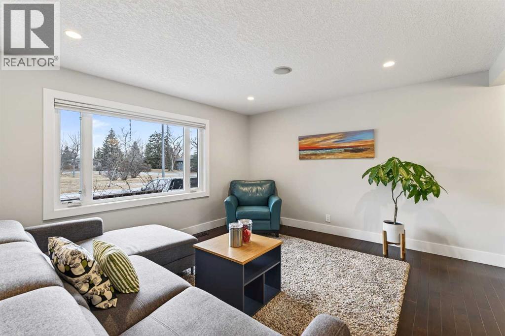 7 Westminster Place Sw, Calgary, Alberta  T3C 2S8 - Photo 6 - A2283924