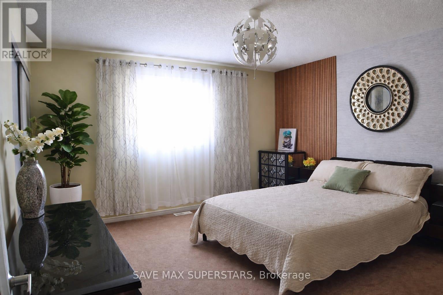 1246 Leslie Drive, Innisfil, Ontario  L9S 0G3 - Photo 16 - N12584980