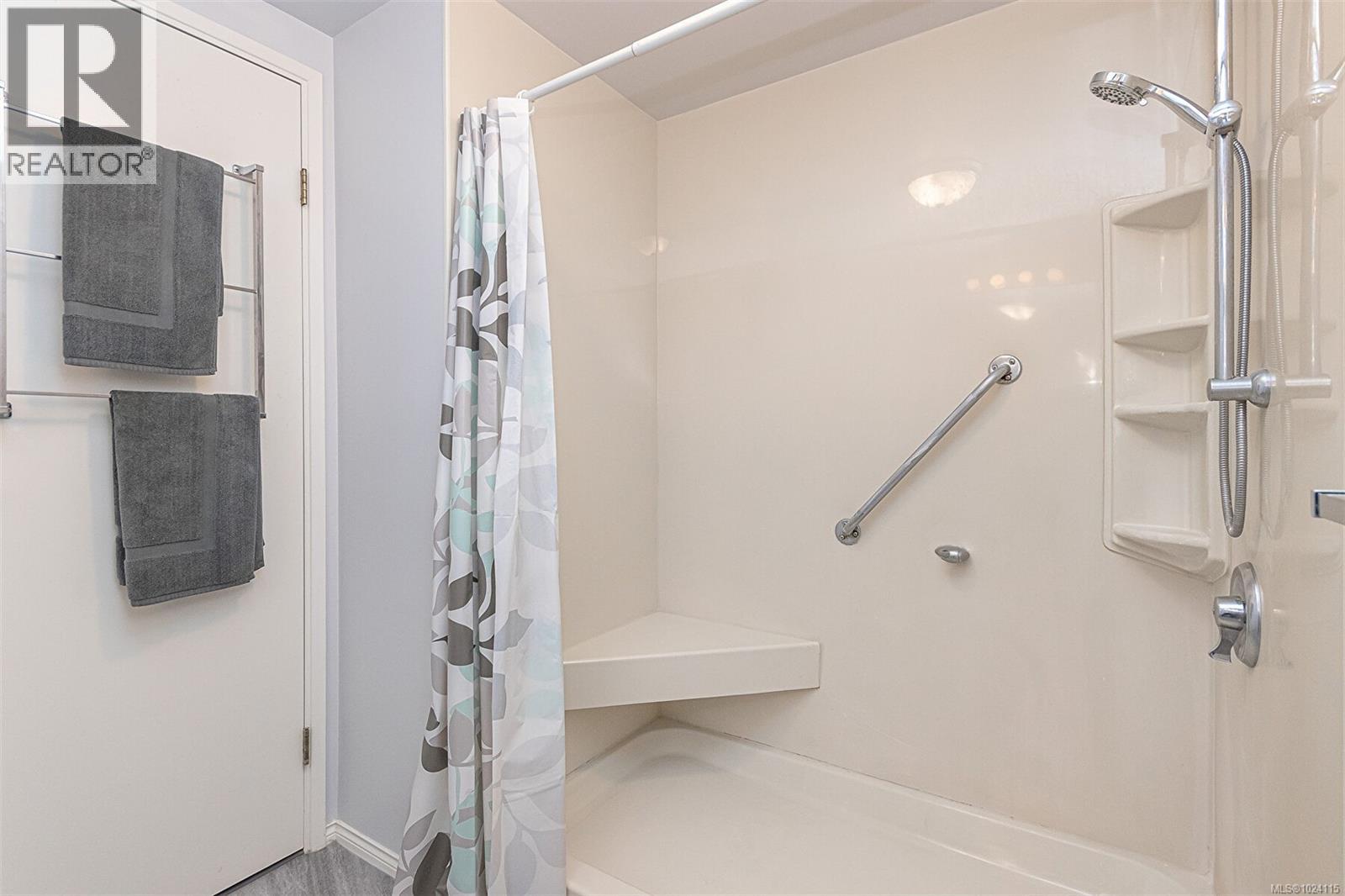 206 651 Jolly Pl, Saanich, British Columbia  V8N 1J4 - Photo 17 - 1024115