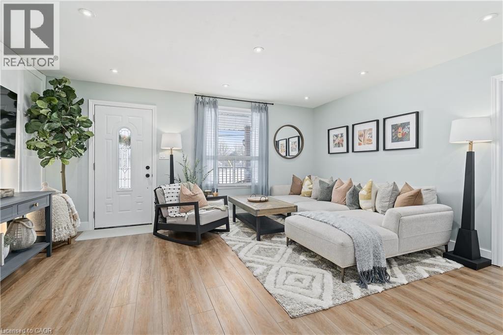 196 Durham Avenue, Cambridge, Ontario  N3H 4H9 - Photo 8 - 40804279