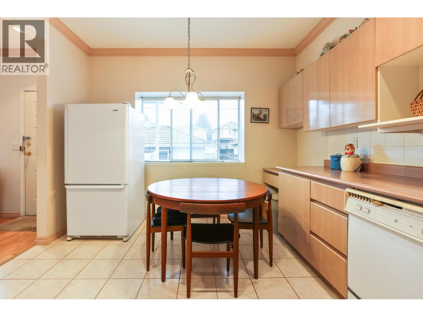 7823 Hudson Street, Vancouver, British Columbia  V6P 4L9 - Photo 8 - R3088380