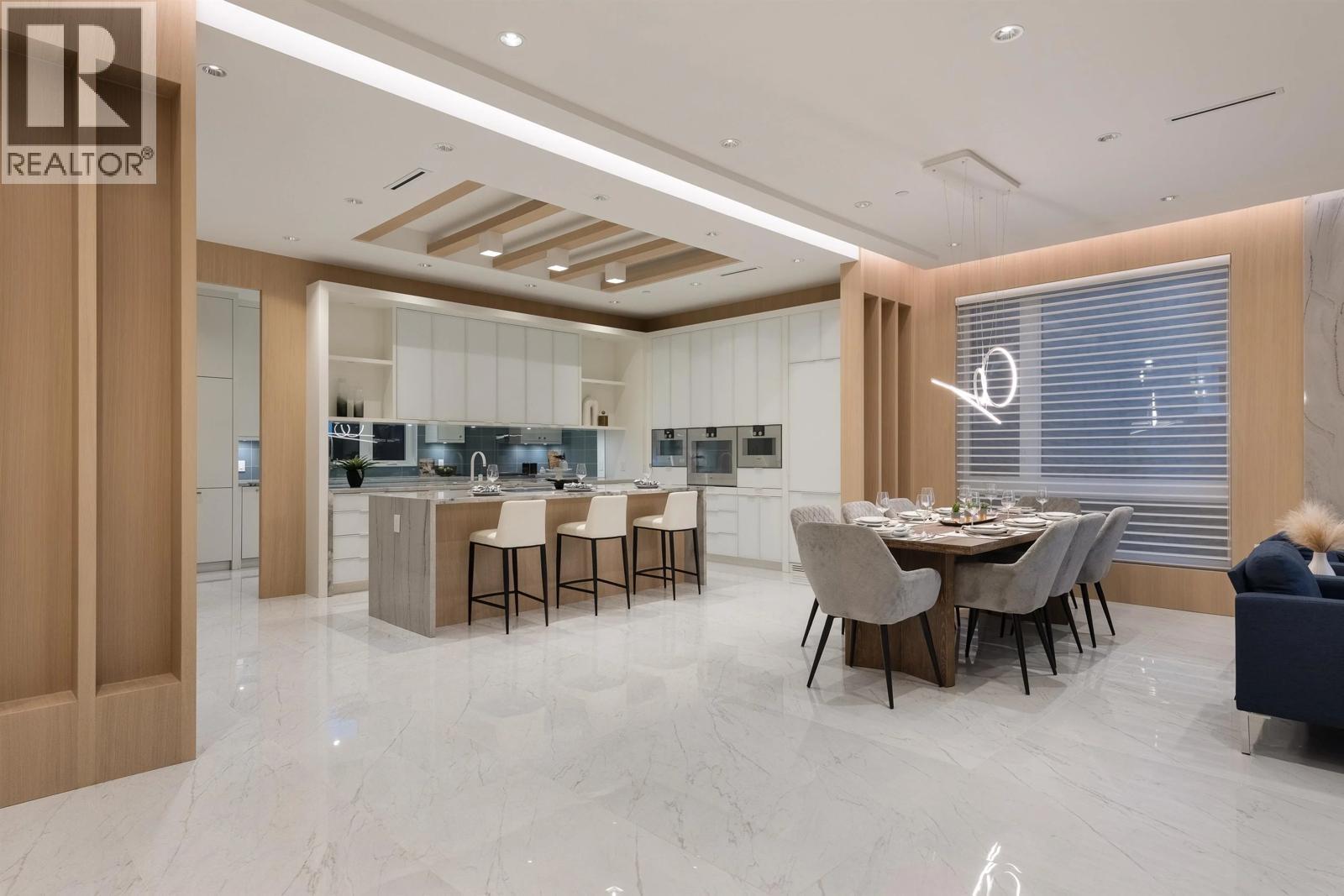 Listing Picture 5 of 40 : 1 2128 W 21ST AVENUE, Vancouver / 溫哥華 - 魯藝地產 Yvonne Lu Group - MLS Medallion Club Member