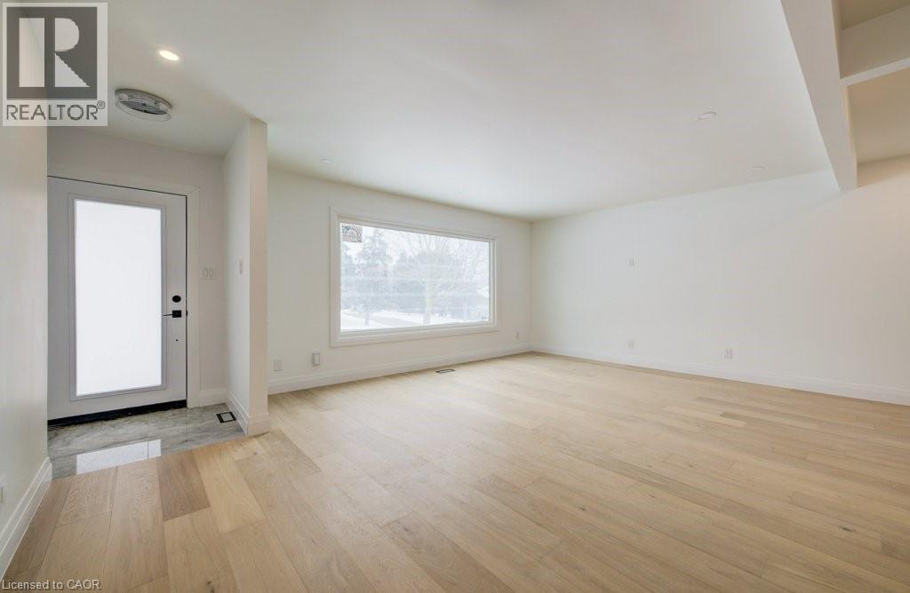 328 The Country Way, Kitchener, Ontario  N2E 2T3 - Photo 6 - 40804189