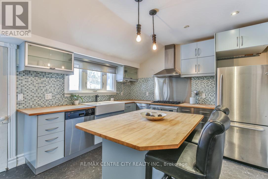 54 William Street, St. Thomas, Ontario  N5R 3H4 - Photo 17 - X12775908