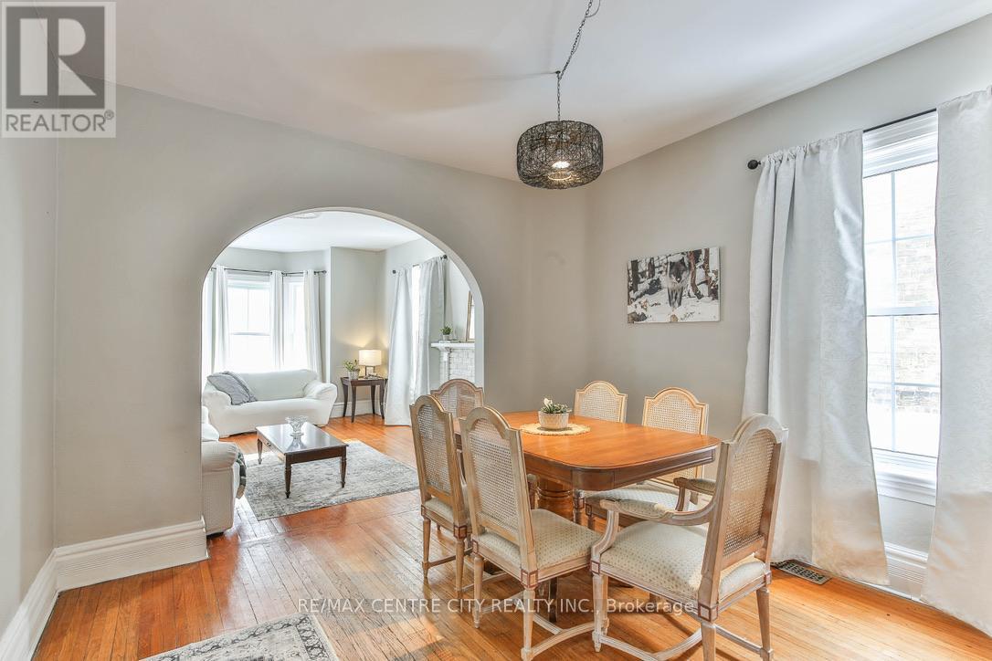 54 William Street, St. Thomas, Ontario  N5R 3H4 - Photo 9 - X12775908