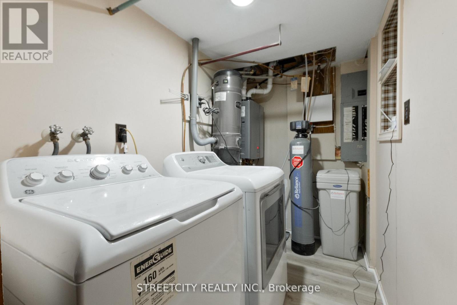 58 Norwich Avenue, Woodstock, Ontario  N4S 3V2 - Photo 33 - X12775922