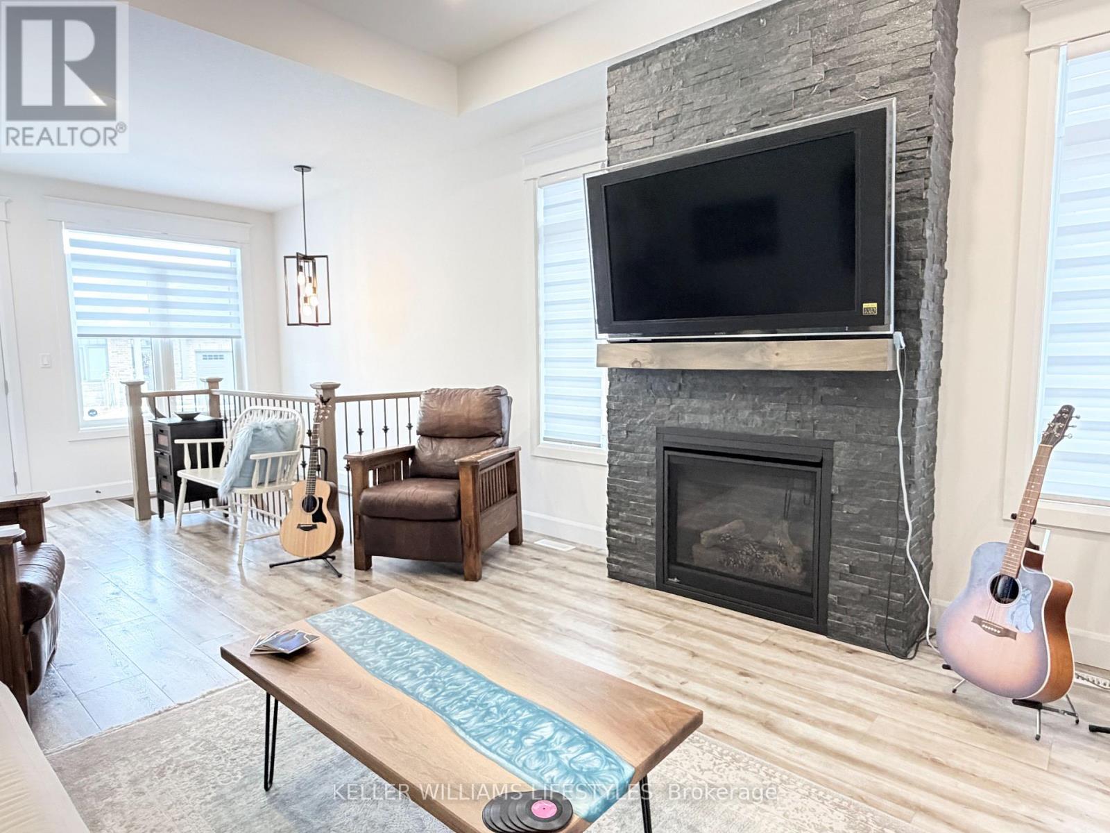 41 - 159 Collins Way, Strathroy-Caradoc, Ontario  N7G 0G8 - Photo 6 - X12775932