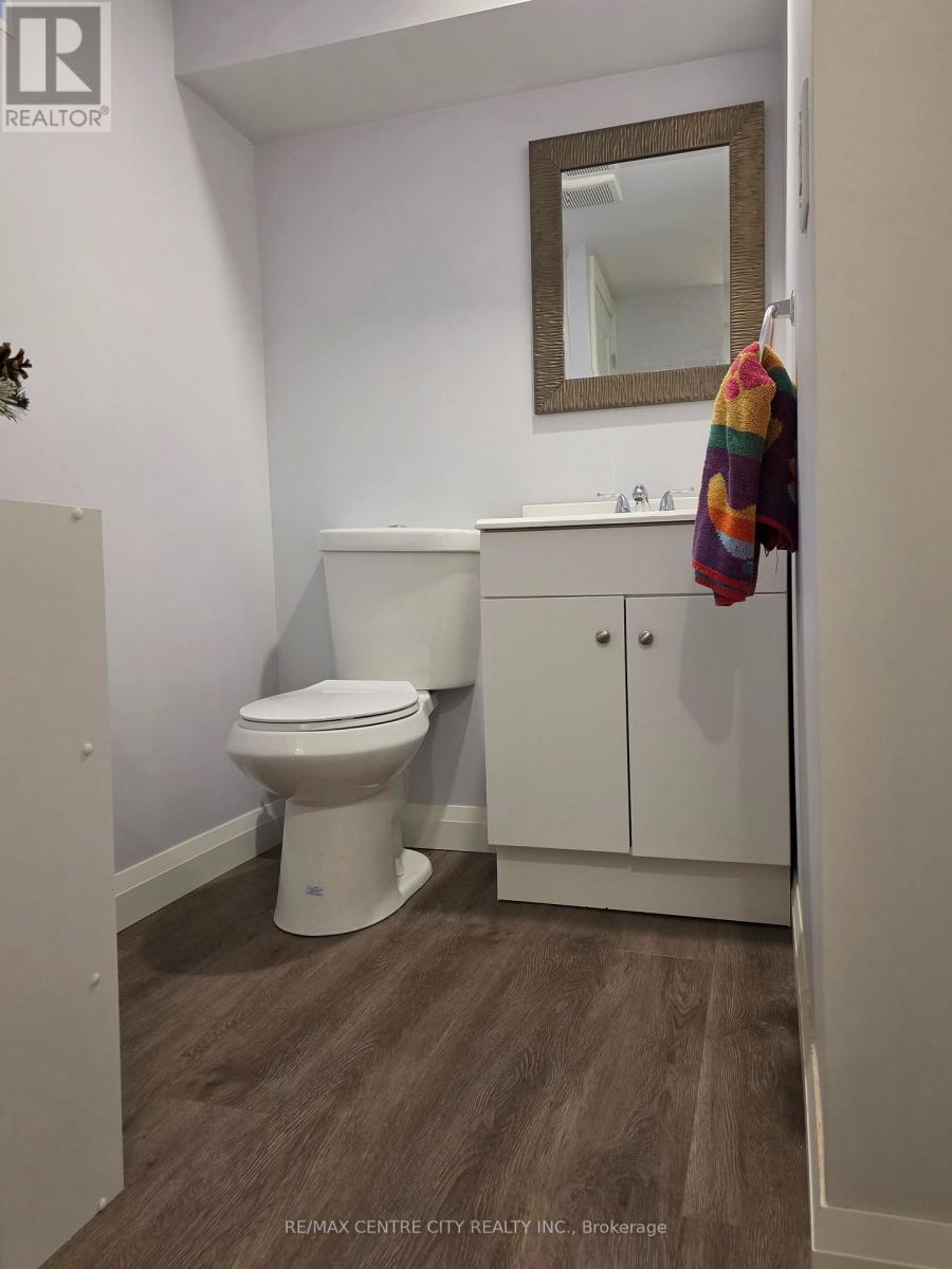 193 Arlington Crescent, London South, Ontario  N5Z 3C9 - Photo 12 - X12775936