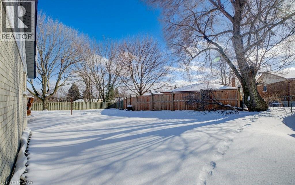 328 The Country Way, Kitchener, Ontario  N2E 2T3 - Photo 43 - 40804189