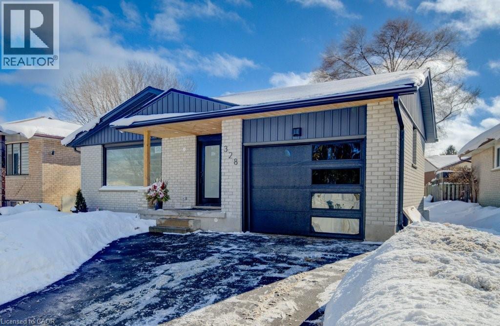 328 THE COUNTRY Way, Kitchener, Ontario
