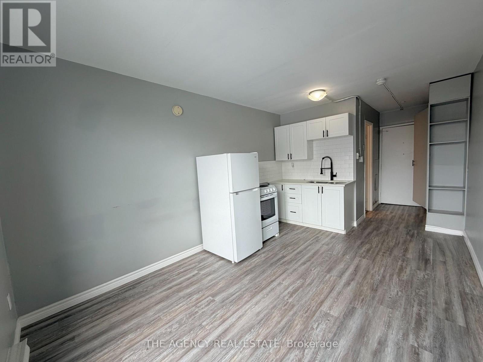 303 - 91 Thames Street S, Ingersoll, Ontario  N5C 2T2 - Photo 6 - X12775958