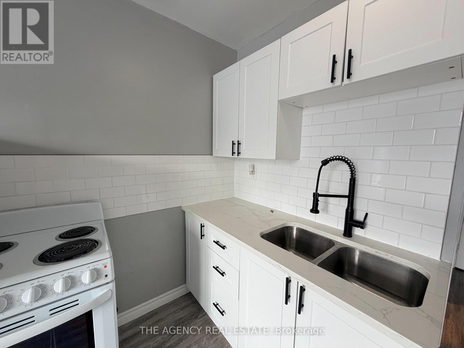 303 - 91 Thames Street S, Ingersoll, Ontario  N5C 2T2 - Photo 7 - X12775958