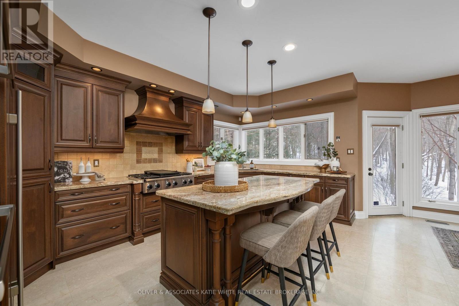 82 Chestnut Court, London South, Ontario  N6K 4J5 - Photo 12 - X12775996