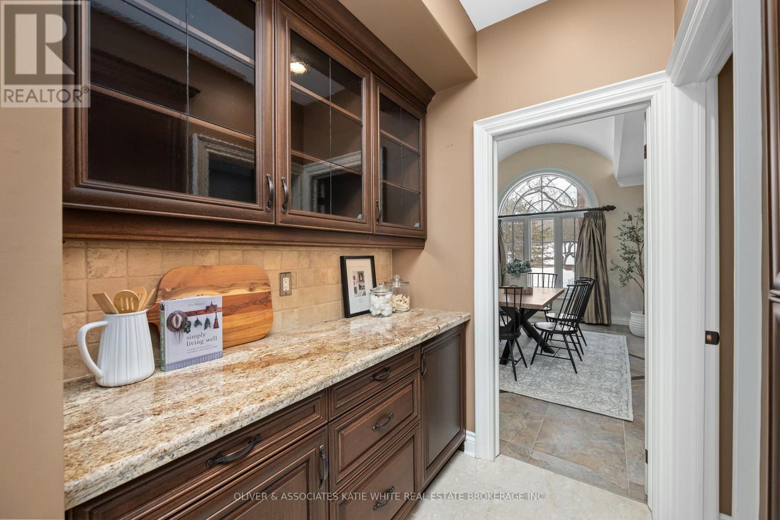 82 Chestnut Court, London South, Ontario  N6K 4J5 - Photo 8 - X12775996